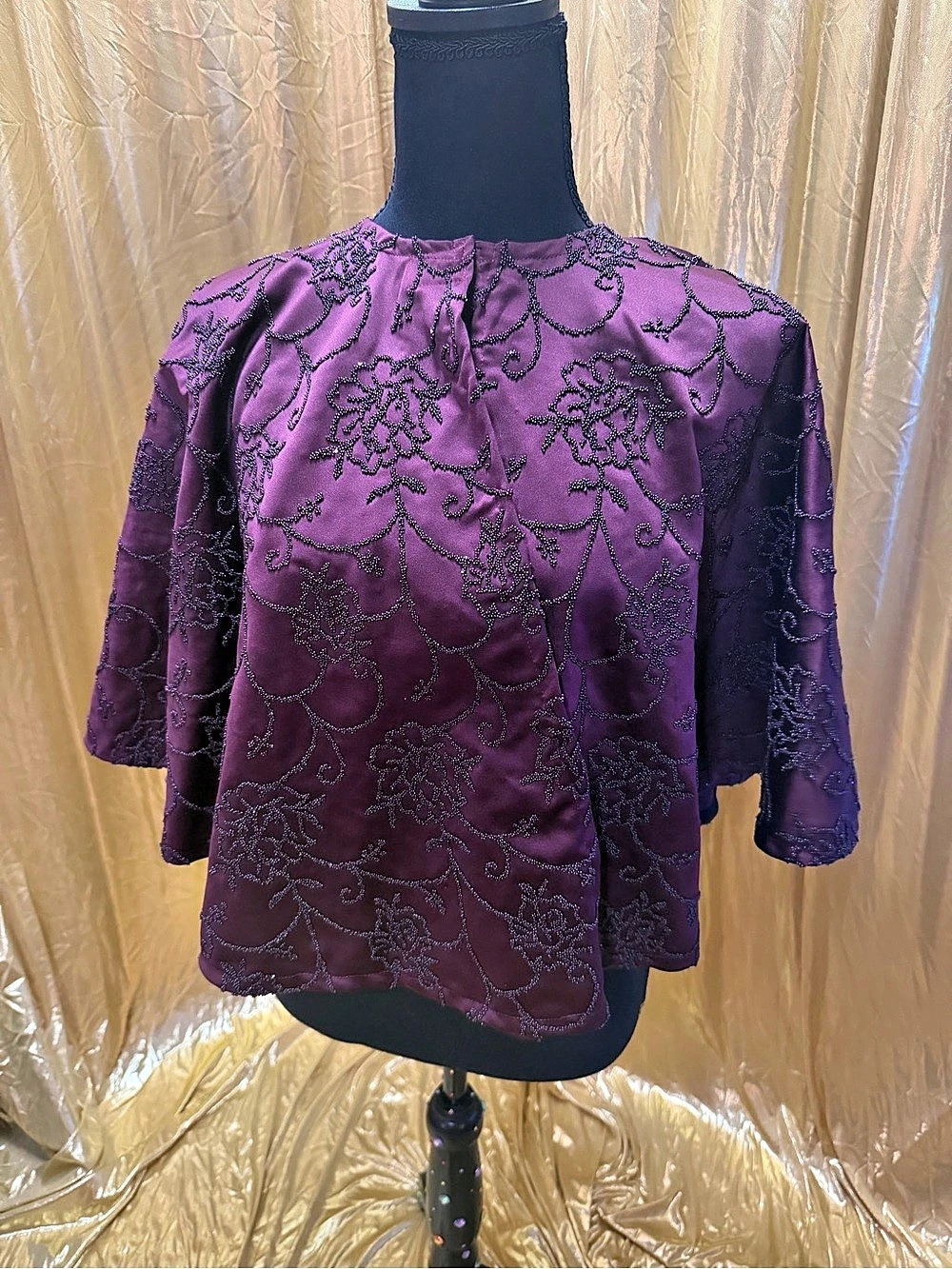 Disney Studios Costume Dept Beaded Cape One-size Velcro enclosure
